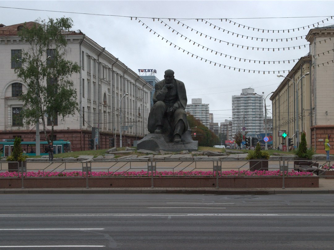 Памятник Якубы Колоса. Фото: Оксана Лисковая