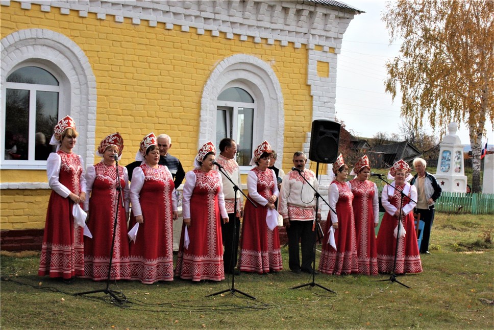 Сельская библиотека в Ульяновской области стала многофункциональным культурным центром