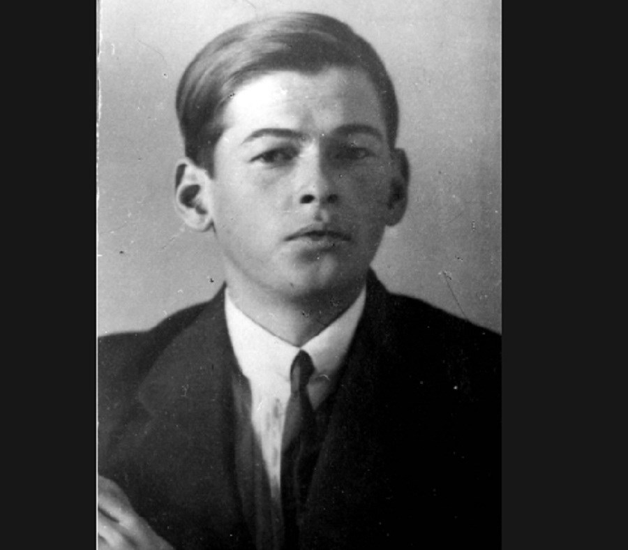 Николай Черкасов. "Такой очевидной и громкой славы не было ни у одного другого актера". - Статьи - Кино - РЕВИЗОР.РУ