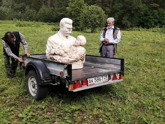 В архангельском Каргополе готовятся установить бюст Иосифа Сталина