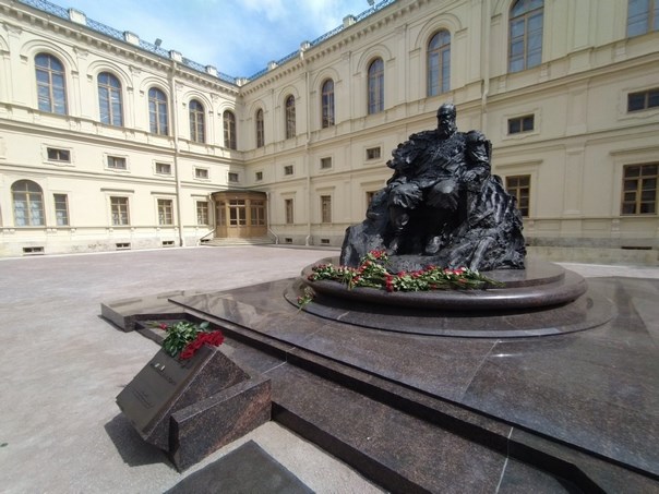 Памятник Александру III. Фото: соцсети