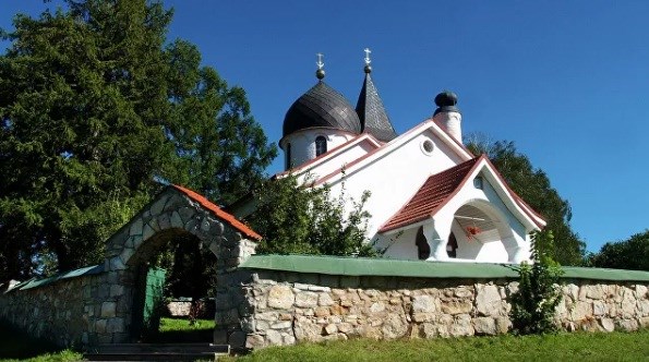 Церковь в Бёхово. Фото: РИА Новости, Виталий Ковальчук