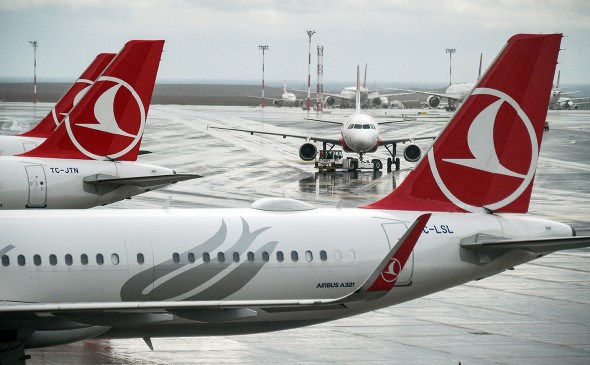 Turkish Airlines не продает россиянам билеты из Стамбула в третьи страны